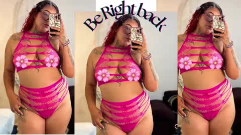 Snapshot of atennea_diiossa chatting on November 13, 11:20 am Atennea Diiossa online show from November 13, 11:20 am