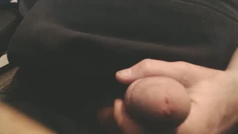 ateuout online show from March 4, 11:16 am