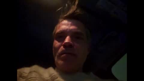 jonnyandrew online show from January 7, 1:30 am