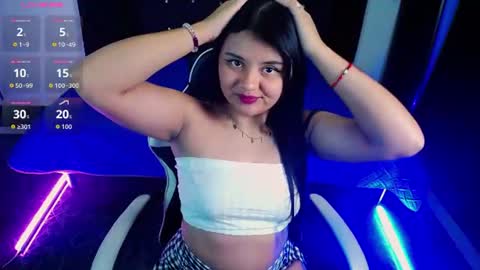 athena_snaw online show from June 18, 3:07 am