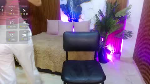 Snapshot of athenaa_tay chatting on February 3, 12:21 pm Atenea online show from February 3, 12:21 pm