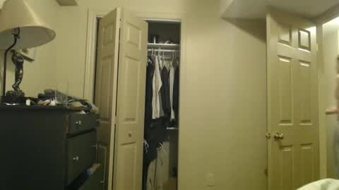 tommycb55555 online show from December 21, 4:41 am