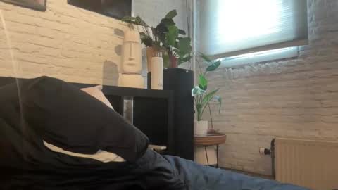 athletic_sweetboy online show from May 7, 4:34 pm