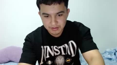 Robin online show from November 13, 2:10 am