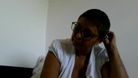 atikaarea online show from September 28, 11:26 am