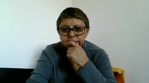 atikaarea online show from October 19, 2:07 pm