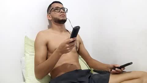 Torres online show from October 5, 2:54 am