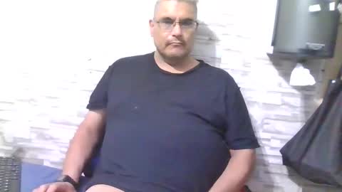 Snapshot of atr2424 chatting on February 3, 4:43 am A online show from February 3, 4:43 am