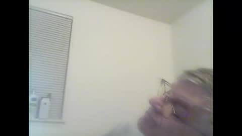 Snapshot of audiseattle123 chatting on November 3, 3:02 pm audiseattle123 online show from November 3, 3:02 pm