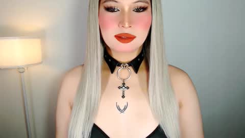 Audrey online show from March 15, 6:41 am