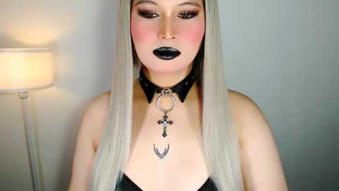 Audrey online show from March 21, 7:46 am