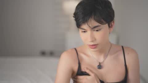 Snapshot of audreyvel chatting on February 4, 4:18 am Audrey online show from February 4, 4:18 am