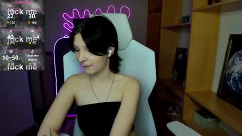 Audrey online show from November 2, 11:12 am