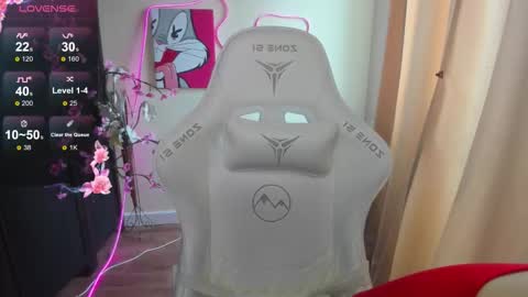 Audrey online show from March 19, 8:18 am