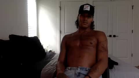 Snapshot of augiexrated chatting on April 7, 8:20 pm augiexrated online show from April 7, 8:20 pm