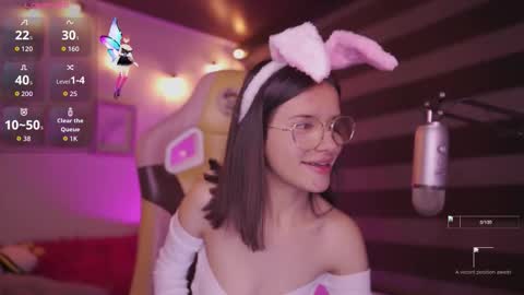 Snapshot of aura_rouss chatting on November 5, 1:16 am aura_rouss online show from November 5, 1:16 am