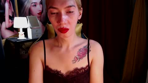 Miss awra online show from December 17, 5:18 am