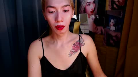 Miss awra online show from February 18, 5:09 am