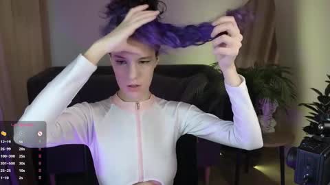 Lana online show from April 12, 6:40 am