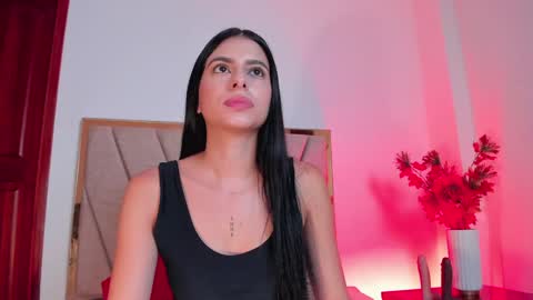 Aura Stone online show from December 23, 6:05 pm