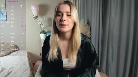 Liana online show from February 17, 1:02 am