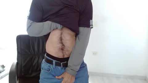 Aureliano online show from February 19, 9:33 pm