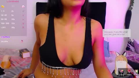 aurelynegp online show from September 27, 11:48 am