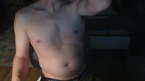 Snapshot of aureo12 chatting on January 7, 3:14 am aureo12 online show from January 7, 3:14 am