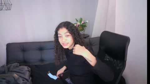 Snapshot of aurora_ath chatting on March 4, 3:55 am Aurora ath online show from March 4, 3:55 am