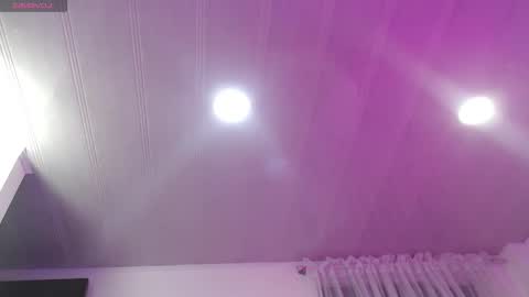 Snapshot of aurora_blossom__ chatting on September 9, 11:54 am Aurora online show from September 9, 11:54 am