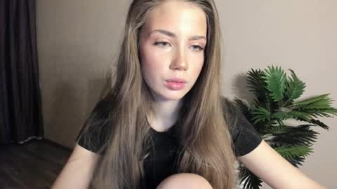 Aurora online show from January 19, 4:49 am