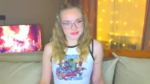 Kate online show from December 16, 7:43 pm