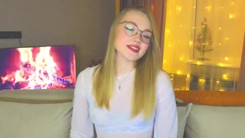 Kate online show from December 30, 4:08 pm