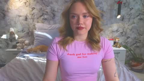 Kate online show from March 31, 2:02 am