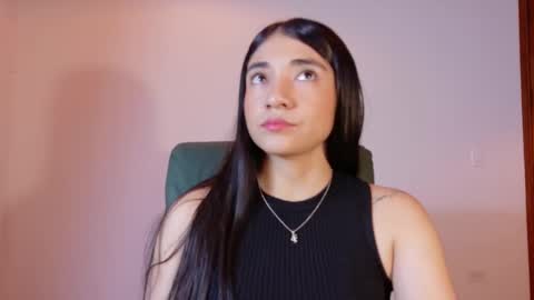 Aurora online show from November 16, 12:05 am