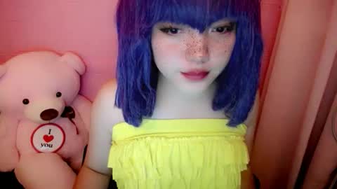 cute online show from May 21, 9:16 am