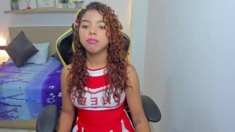 Snapshot of aurora_rodriguez chatting on January 21, 12:18 pm aurora_rodriguez online show from January 21, 12:18 pm