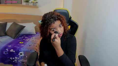 Snapshot of aurora_rodriguez chatting on February 1, 12:16 pm aurora_rodriguez online show from February 1, 12:16 pm