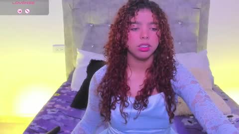 Snapshot of aurora_rodriguez chatting on March 9, 11:36 am aurora_rodriguez online show from March 9, 11:36 am