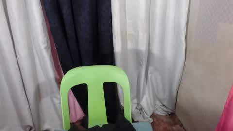 Snapshot of aurora_rosx chatting on June 23, 2:04 pm aurora xoxo online show from June 23, 2:04 pm