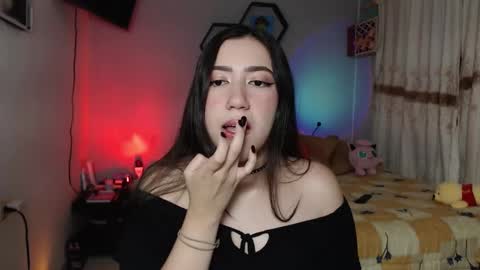 Aurora  online show from February 7, 6:06 am