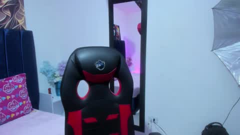 aurora_wish online show from February 21, 12:39 pm