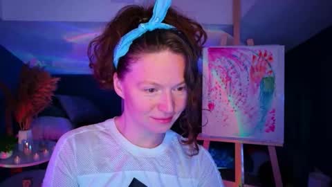 auroraborealis__ online show from November 12, 7:53 am