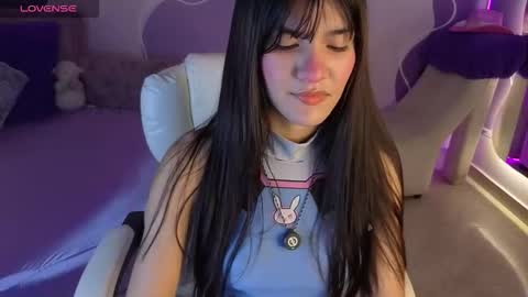 auroracute2 online show from January 13, 1:16 pm