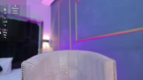 Aurora  online show from September 17, 8:54 pm