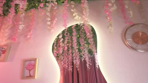 aurora online show from January 13, 7:30 pm