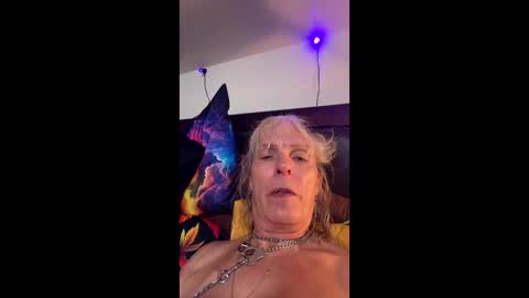 Auroral Eve online show from March 24, 12:37 am