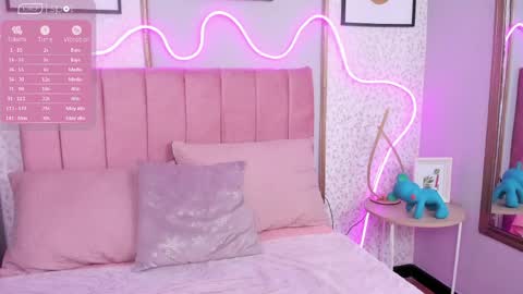 Mariana  online show from May 15, 11:23 pm