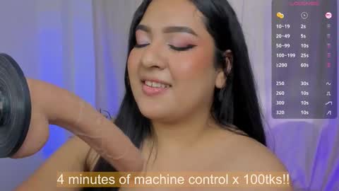 Snapshot of aurorasexy_01 chatting on December 16, 2:44 pm Aurora IG Aurorasexy0 online show from December 16, 2:44 pm