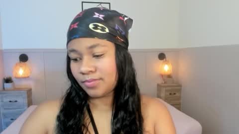 aurorasky7 online show from October 16, 11:55 am